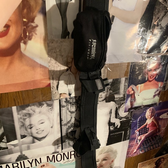 running belt - Picture 1 of 1